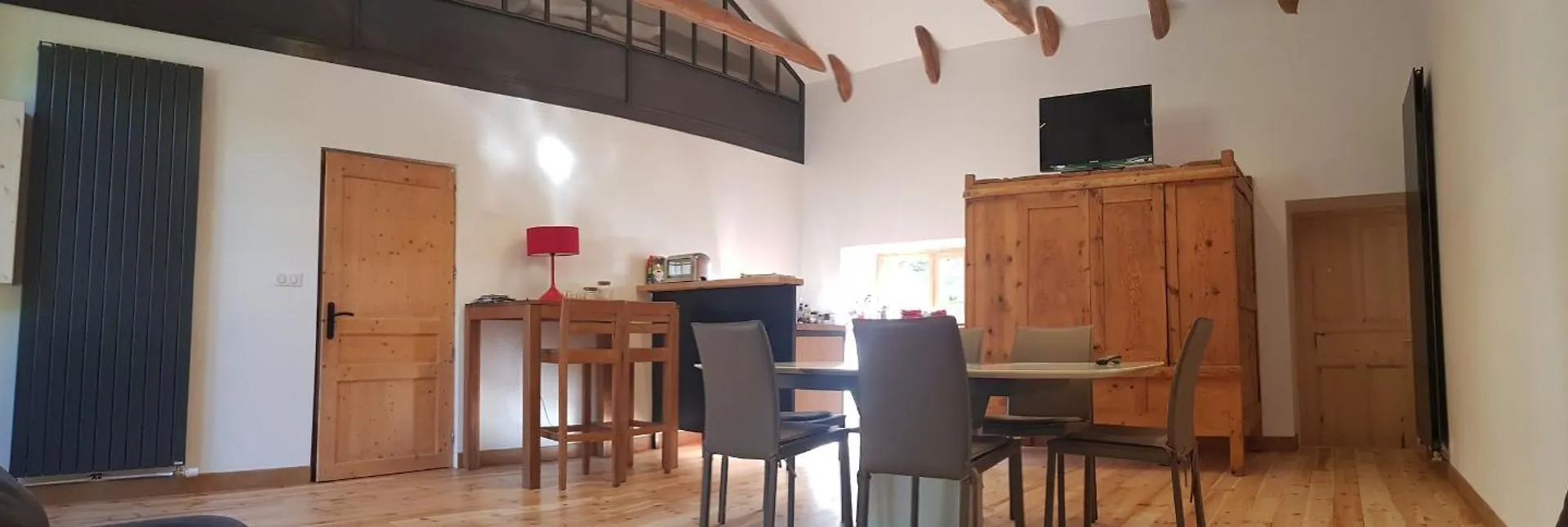 La Framboisine Bed and Breakfast Saint-Etienne-Lardeyrol 0*,